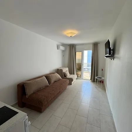 Harasta Lux Apartment Bar Exterior photo