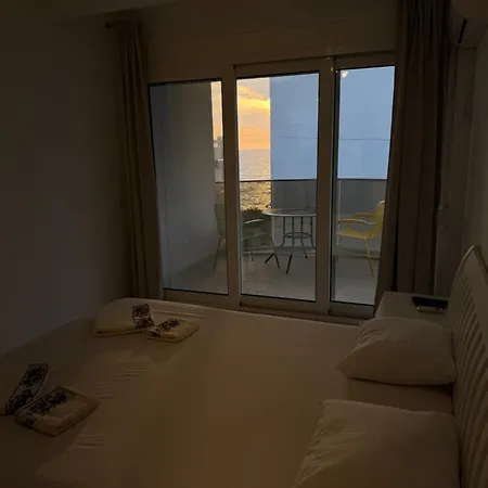 Harasta Lux Apartment Bar Exterior photo