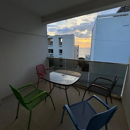 Harasta Lux Apartment Bar Exterior photo