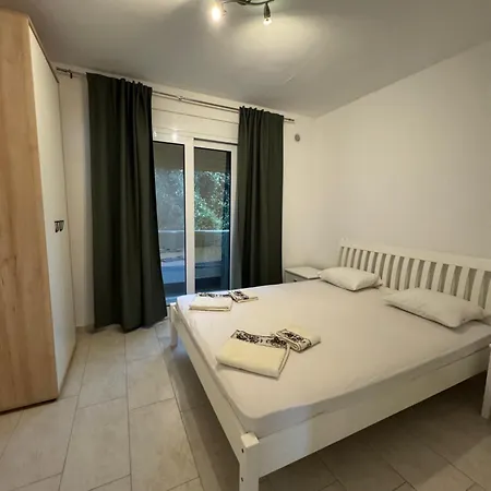 Harasta Lux Apartment Bar Exterior photo