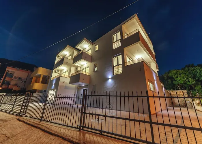 Harasta Lux