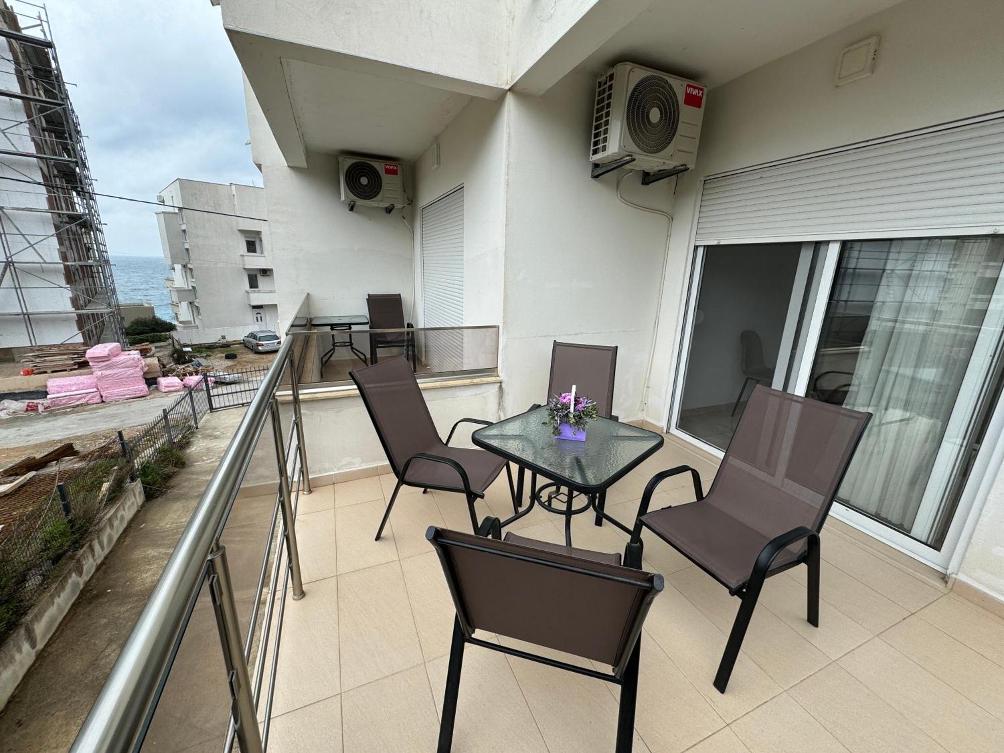 Harasta Lux Apartment